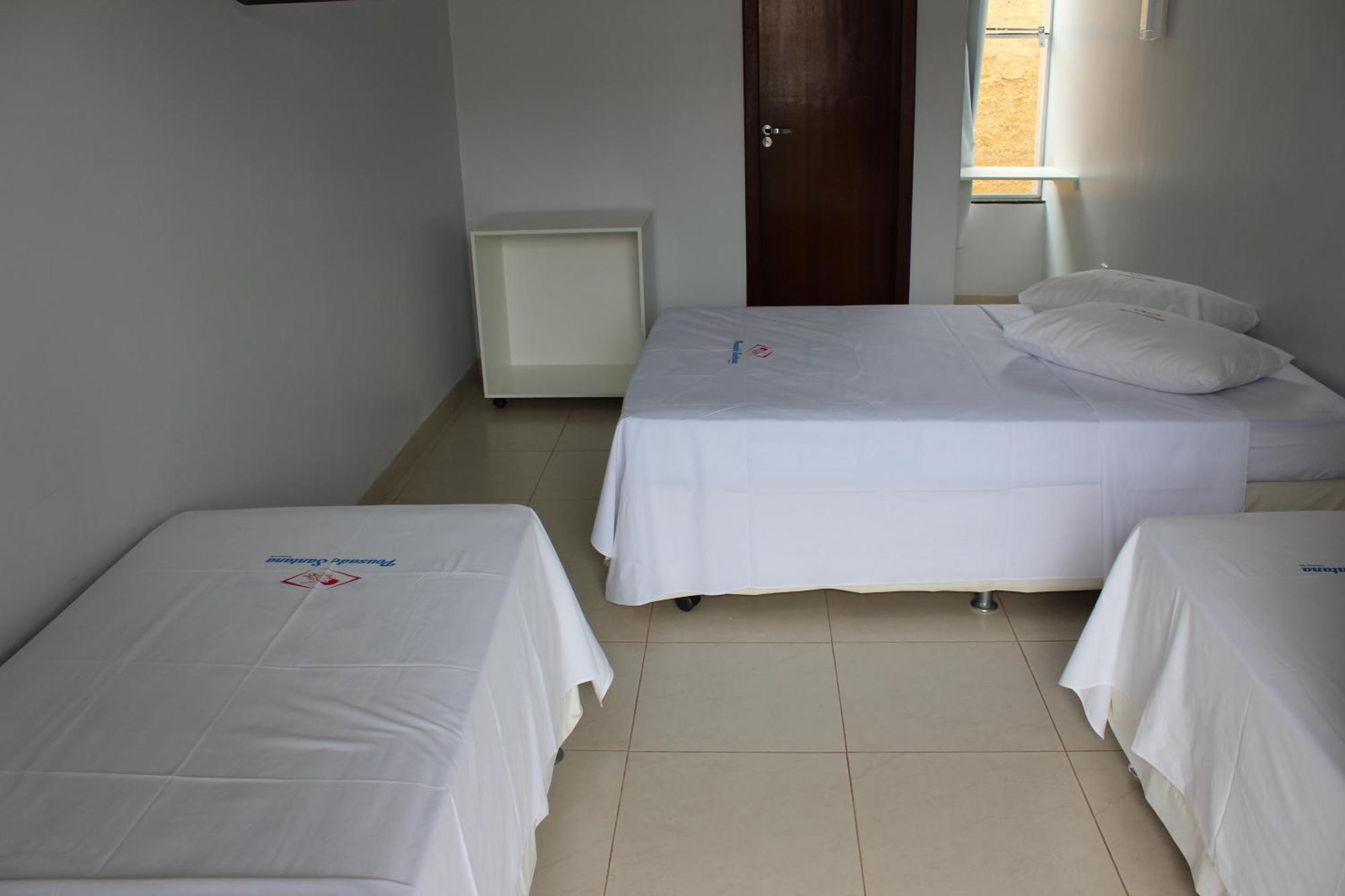 Pousada Santana - Trindade Goiás Habitación foto