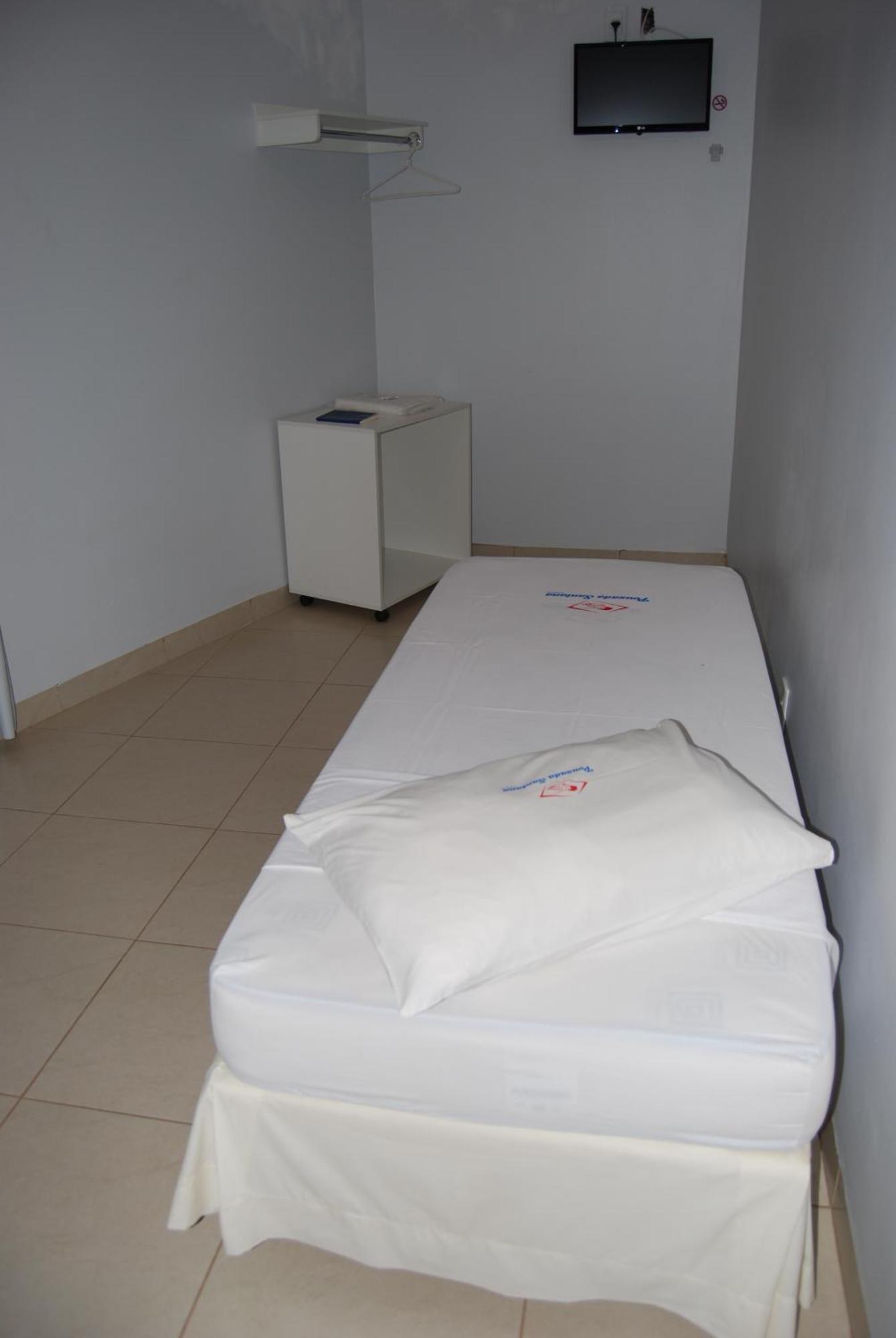 Pousada Santana - Trindade Goiás Habitación foto
